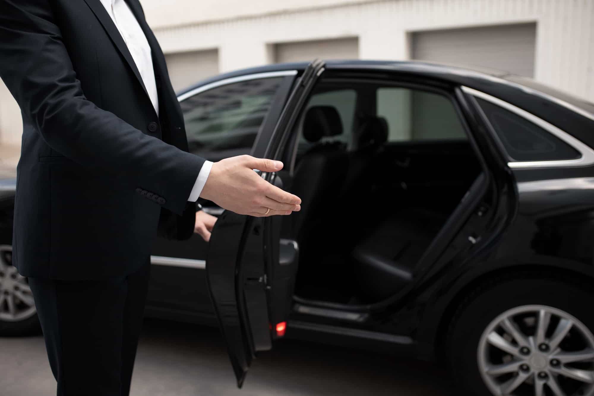 Professional taxi driver in Valletta